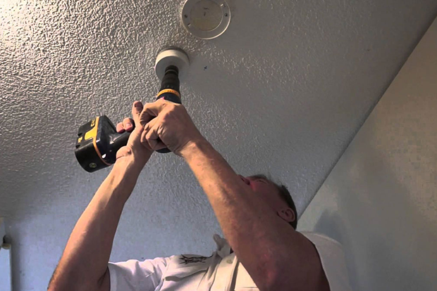 Hướng dẫn cách lắp đèn LED âm trần đơn giản tại nhà