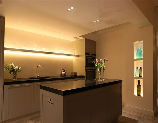 Đèn âm trần đôi - Vẻ đẹp chiếu sáng mang tính góc cạnh