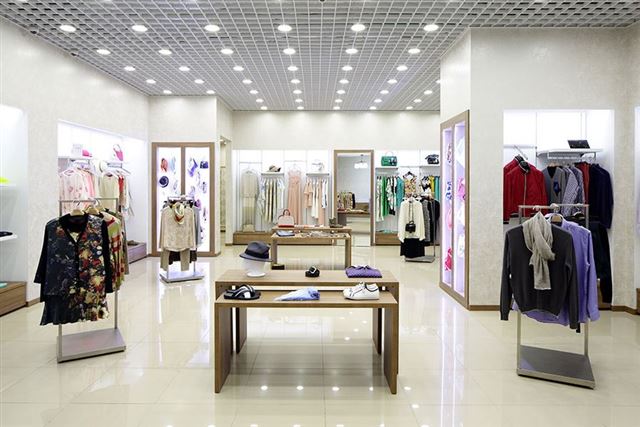7 lý do nên sử dụng đèn led trang trí shop thời trang, mỹ phẩm