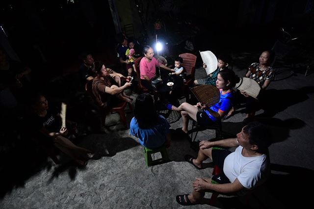 Giải pháp chiếu sáng khi mất điện mùa mưa bão