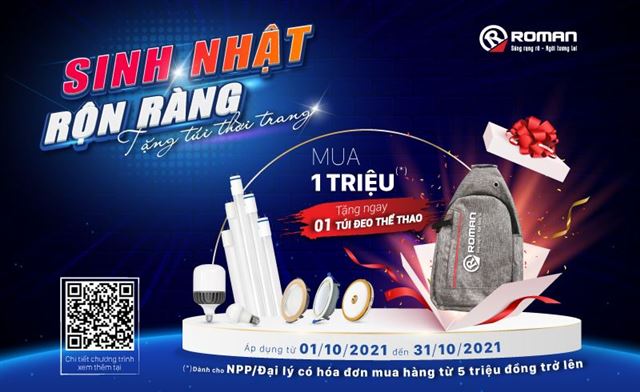 Khuyến mãi Roman tháng 10 Sinh nhật rộn ràng – Tặng túi thời trang 